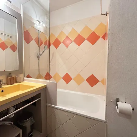 Cosy- 4 Pers Hyper Centre - A 2 Min A Pied شقة Saint-Raphaël